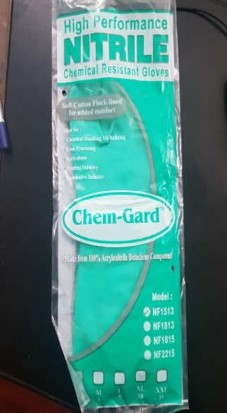 Oil/acid free plastic gloves  long Gang tay chống dầu và hoá chất